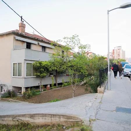Ante * Split