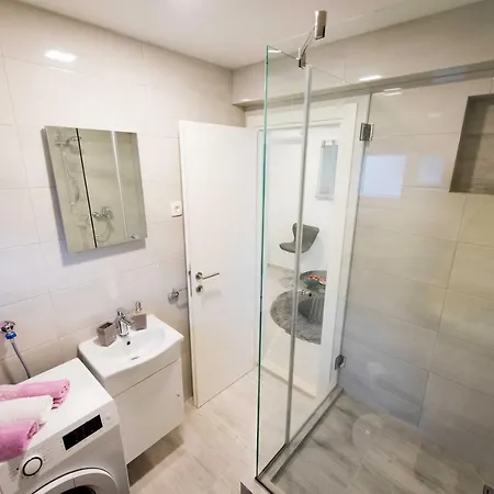 Ante Apartamento *