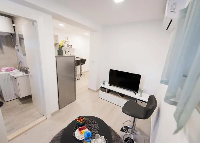 Ante Διαμέρισμα Σπλιτ